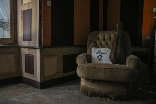 Chair with piano case