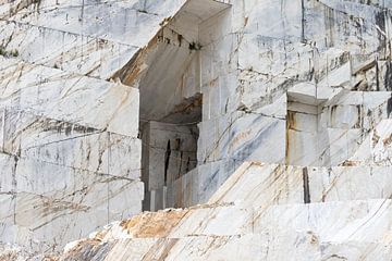 Carrara marble by Christian Tobler