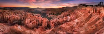 Parc national de Bryce Canyon / États-Unis au lever du soleil. sur Voss Fine Art Fotografie