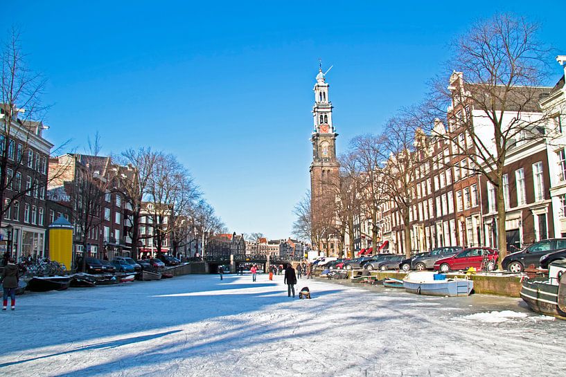 Winter in Amsterdam an der Prinsengracht mit der westerkerk von Eye on You