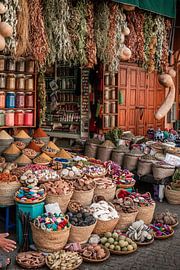 Shop in Marrakech's souks by Jelle Oostrom