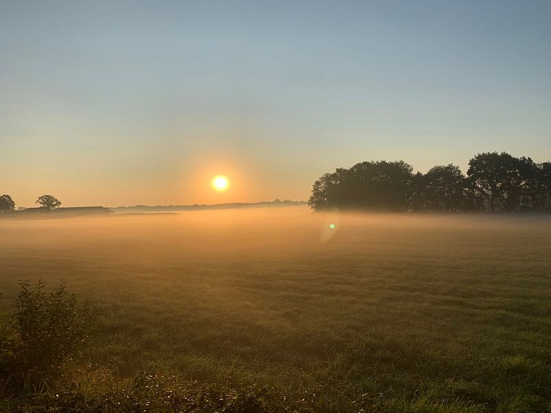 Lever du soleil par Eric Reijbroek
