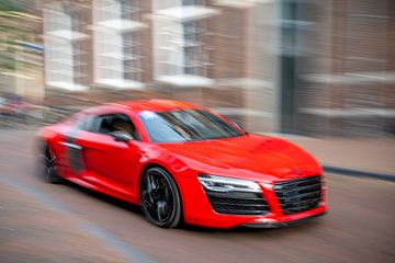 Voiture de sport Audi R8 V10 Plus