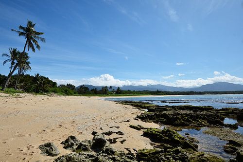Ontsnap naar een wild strand op de Filipijnen