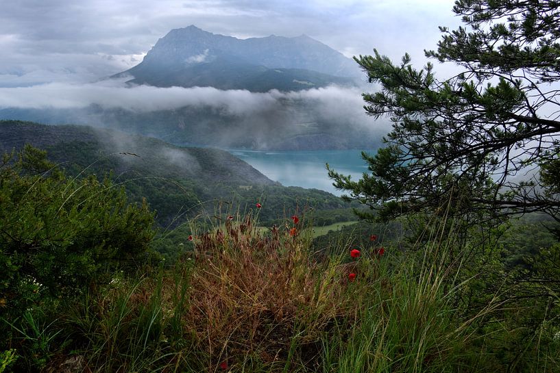 Nebel überm Lac de Serre Poncon von Flatfield