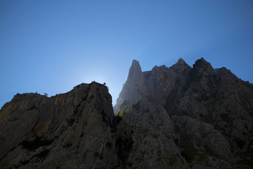 Matin dans les montagnes | Nord de l'Espagne, Parque Nacional de Los Picos de Europa par ellenklikt