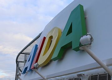 AIDAsol van Matthias Brix