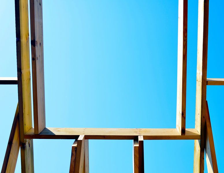 Room with airy view through skylight trusses by Lilly Wonderz