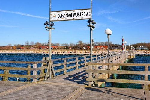 De pier in de Baltische badplaats Wustrow