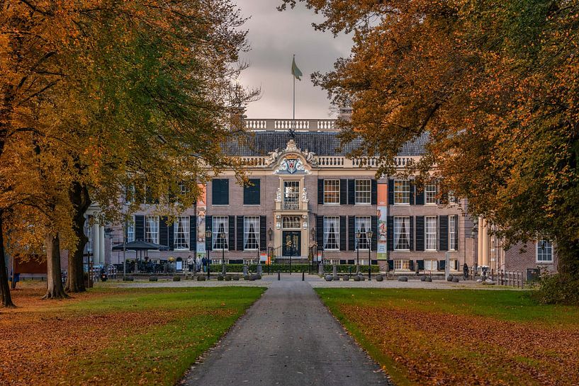 Groeneveld Castle by Bart Hendrix