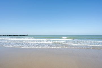 Strand Zee Lucht Golfbreker van John van de Gazelle fotografie