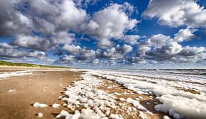 Schaum am Strand