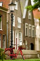 Rode fiets, Muiden