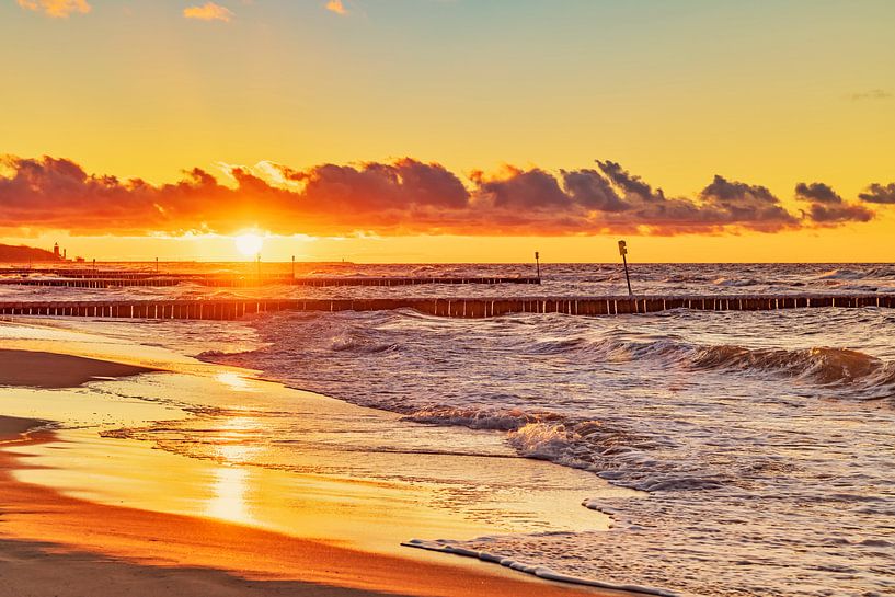 Sonnenuntergang am Meer van Gunter Kirsch