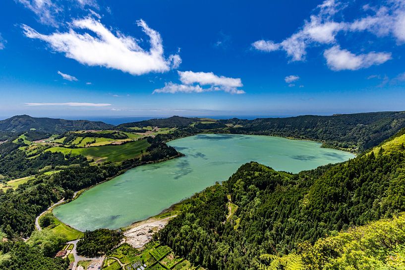 Lagoa das Furnas (Azoren) van Easycopters