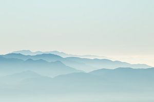 Montagnes brumeuses