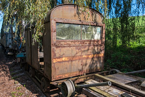 old rusted train at trainstation hombourg