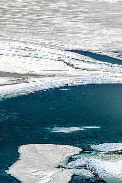 Ice Lake by Thomas Heitz