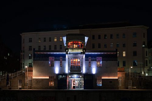 At night on the Danube Canal - Schützenhaus
