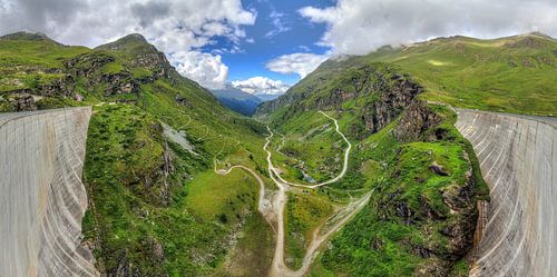 Panorama vanaf de Moiry dam in Zwitserland