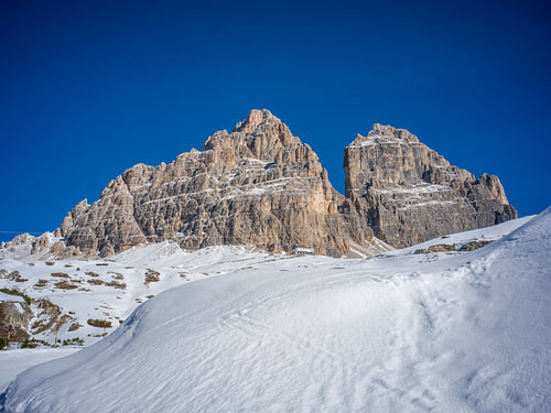 Les Dolomites - Les Trois Cimes (versant sud) en hiver