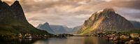Reinefjorden sunset panorama