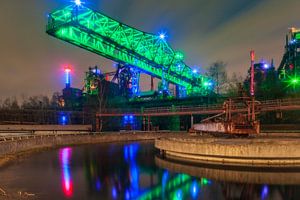 De Krokodil bij ThyssenKrupp Hoogovens Duisburg Nord van Evert Jan Luchies