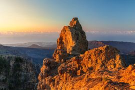 Pico de las Nieves at sunrise by Markus Lange