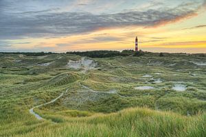 Leuchtturm auf Amrum bei Sonnenaufgang