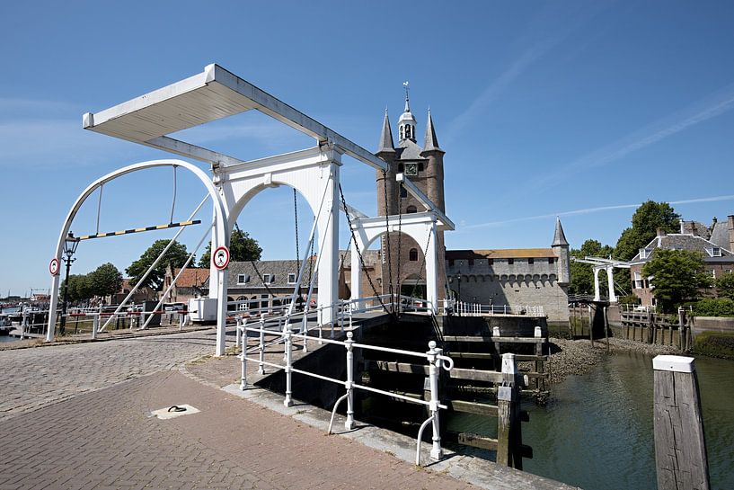Der Zuidhavenpoort ist eines der drei Stadttore der Stadt Zierikzee von W J Kok