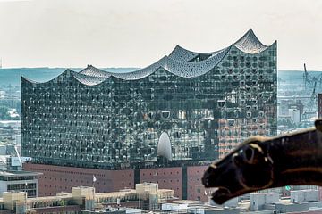 Elbphilharmonie Hamburg by Sven Frech