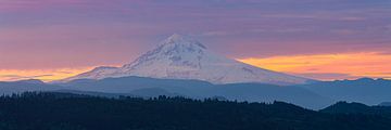 Panorama d'un lever de soleil au Mont Hood, Oregon