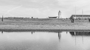 Reflectie (B/W) by Jordy Kortekaas