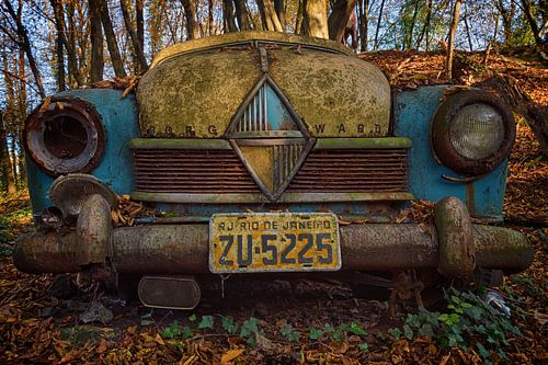 Voiture abandonnée