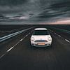 MINI Cooper op de weg van MdeJong Fotografie