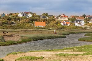 Ferienhäuser am Fluss La Slack in Ambeleteuse