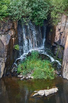 waterfall by Geertjan Plooijer