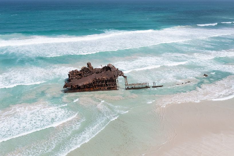 Shipwreck coast Boa Vista, Cape Verde by Bernardine de Laat