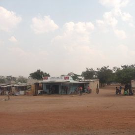 'Winkels langs de weg', Zambia van Martine Joanne