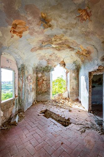 Lost Place - Ik hou van dit soort sierlijke plafonds - Ruïnes van een Italiaanse Villa