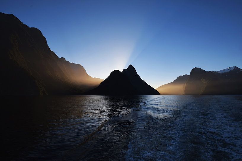 Milford Sound by Walljar