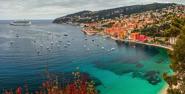 Haven van Villefranche-Sur-Mer, Zuidkust van Frankrijk van Yevgen Belich