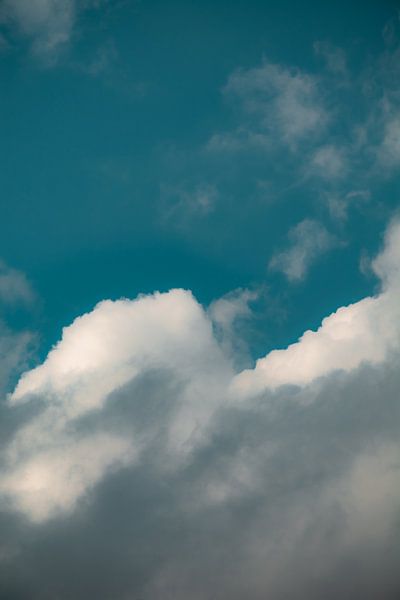 My Cloud 5 by Roy IJpelaar