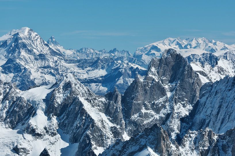 Bergkette des Mont-Blanc-Massivs von Luci Boreali