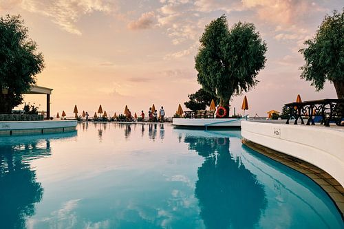 Rhodos Ialysos - Uitzicht op het zwembad (Hotel Sunshine Rhodos) | 3:2