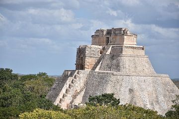 Uxmal Maya tempel van Daisy Gubbels