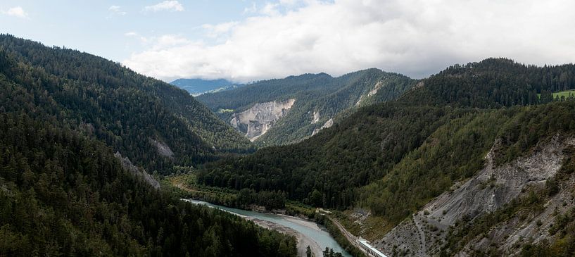 Ruinaulta Canyon by Richard Wareham