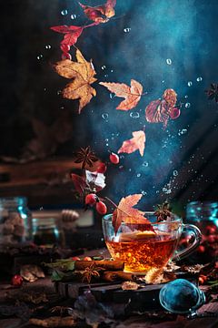 Briar tea with autumn swirl, Dina Belenko by 1x