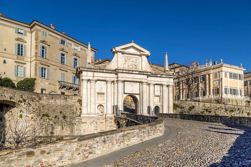 BERGAMO Porta San Giacomo van Melanie Viola