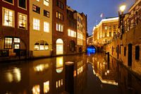 Oudegracht in Utrecht zwischen Kalisbrug und Stadhuisbrug